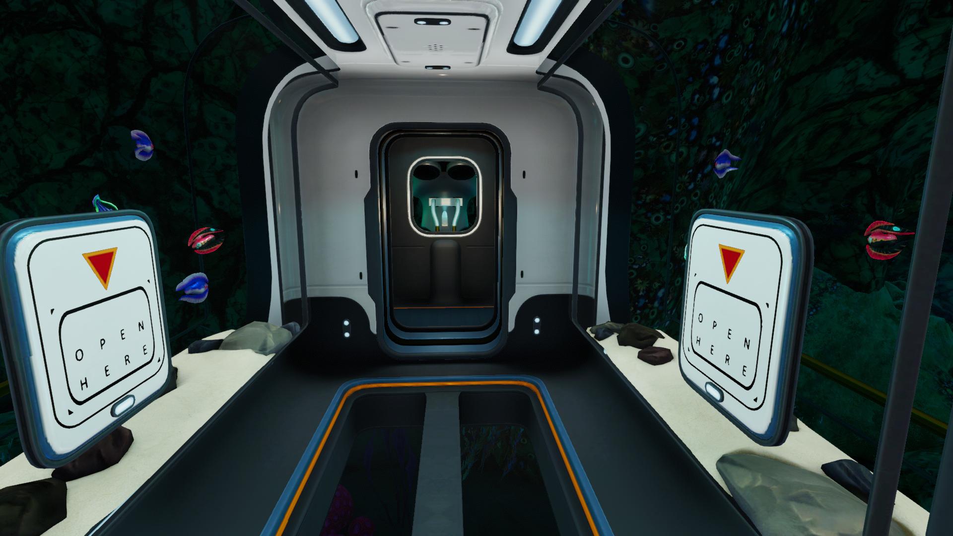 Subnautica Below Zeroのシートラック・アクアリウムモジュール内部にある左右の水槽と泳いでいる小型魚
